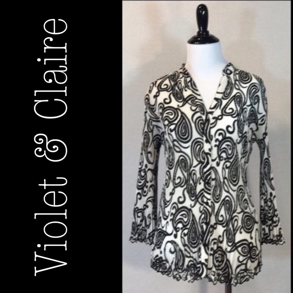 White & Black Long Sleeve Top